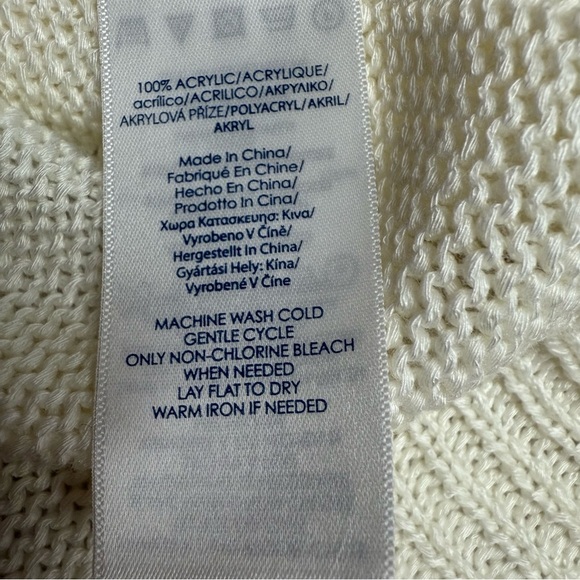 Chaps Women's beach view White Cardigan Sweater size small NWT - Picture 3 of 6